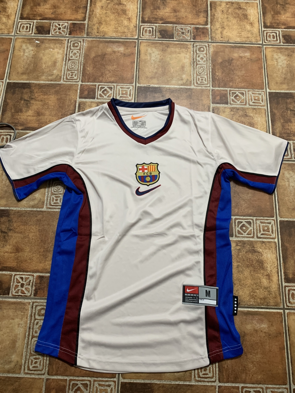 Nike FC Barcelona 1998/99 Retro Jersey Size M